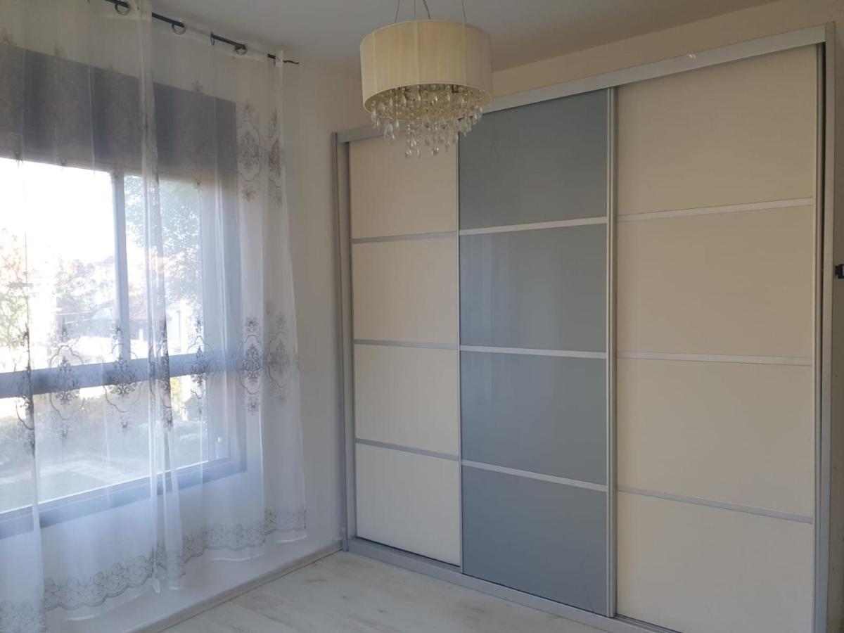 Turdeluxe Company Large 4 Bedroom Apartement In Central Rechovot المظهر الخارجي الصورة