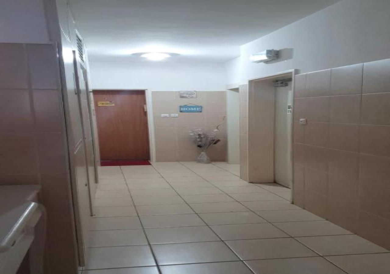 Turdeluxe Company Large 4 Bedroom Apartement In Central Rechovot المظهر الخارجي الصورة